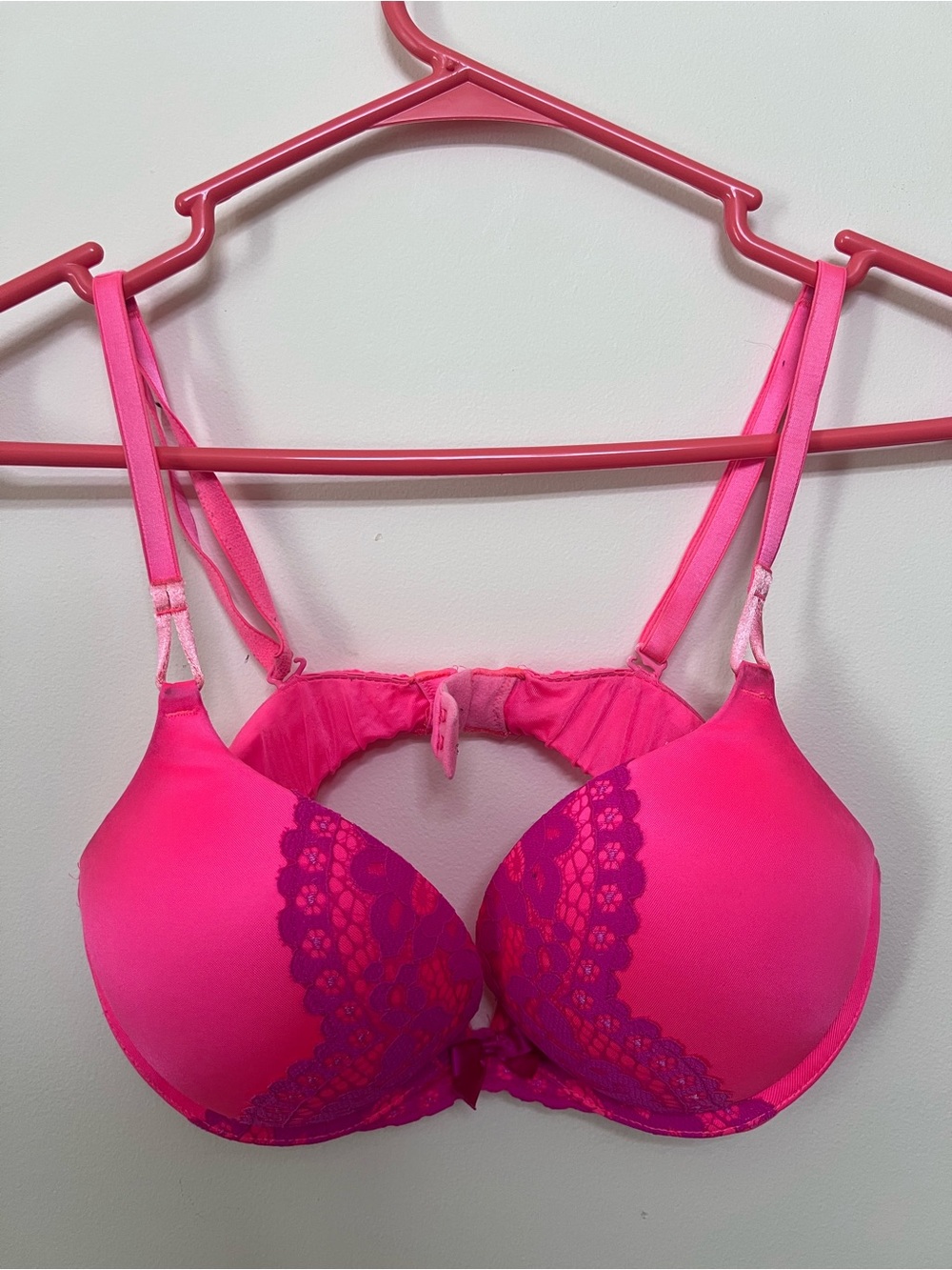 Victoria's Secret Hot Pink Lace Push-Up Bra